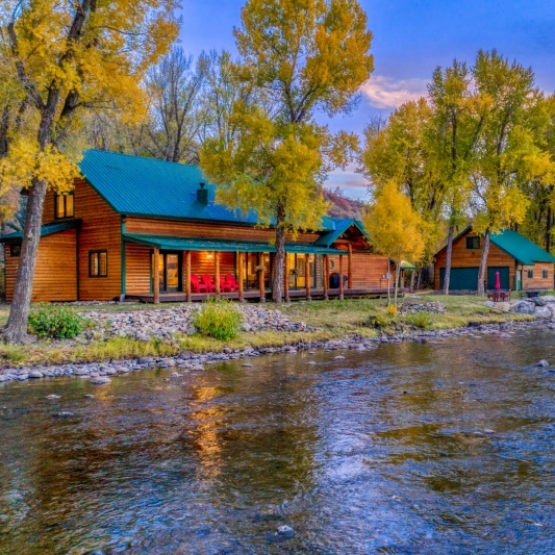 River House on the Elk - Almost 1200 feet of spectacular private river frontage, just 4 paved miles to Steamboat and extremely close trails into Routt National Forest.